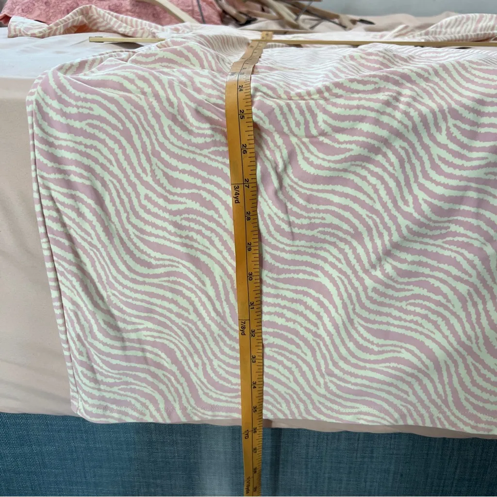 J. McLaughlin Pink Cream Printer Catalina Cloth 3/4 Sleeve Gathered Sheath Dress - Image 11