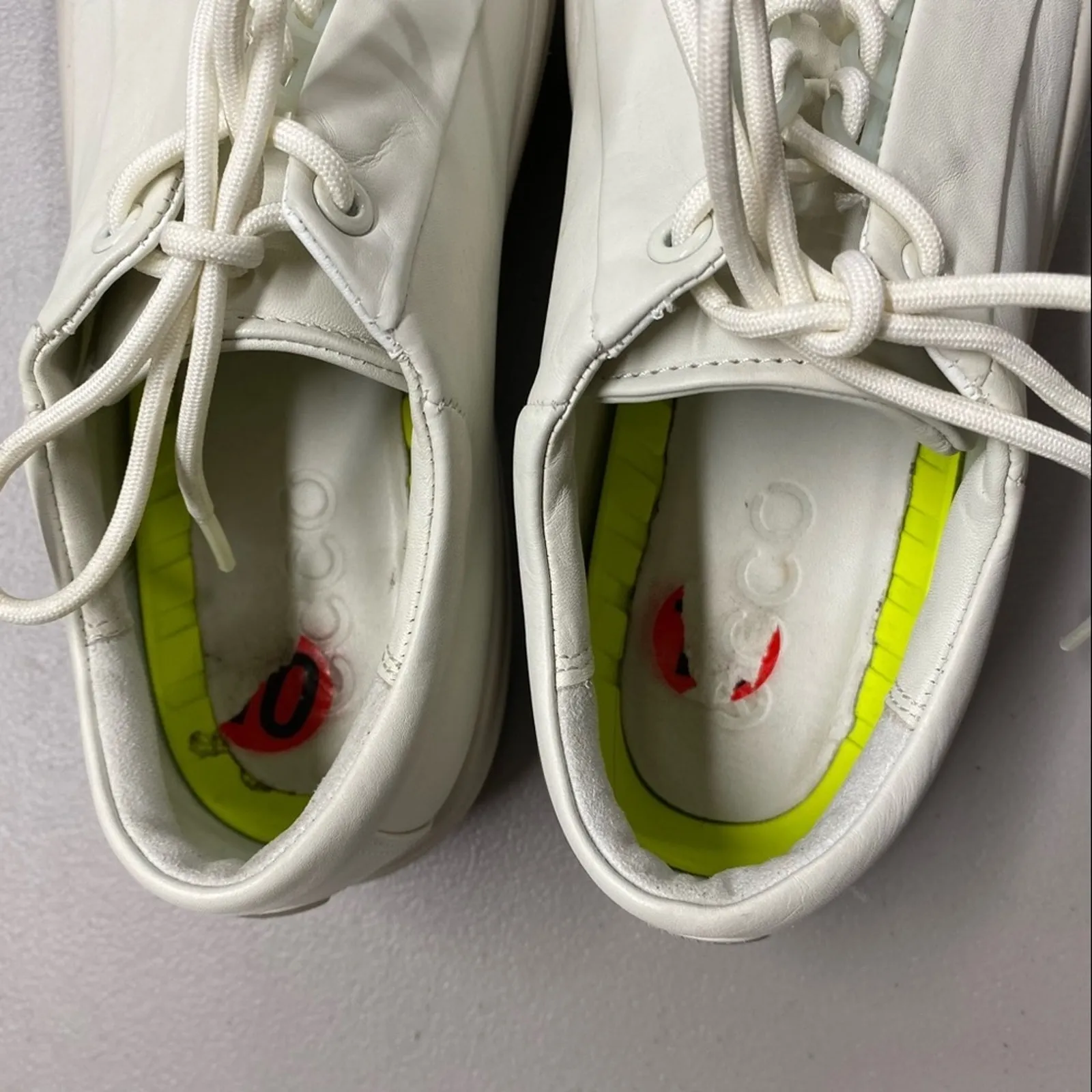 ECCO Flexure T Cap Lace Low Sneaker Shoe White Tan Womens US Size 9 / EUR 40 - Image 3