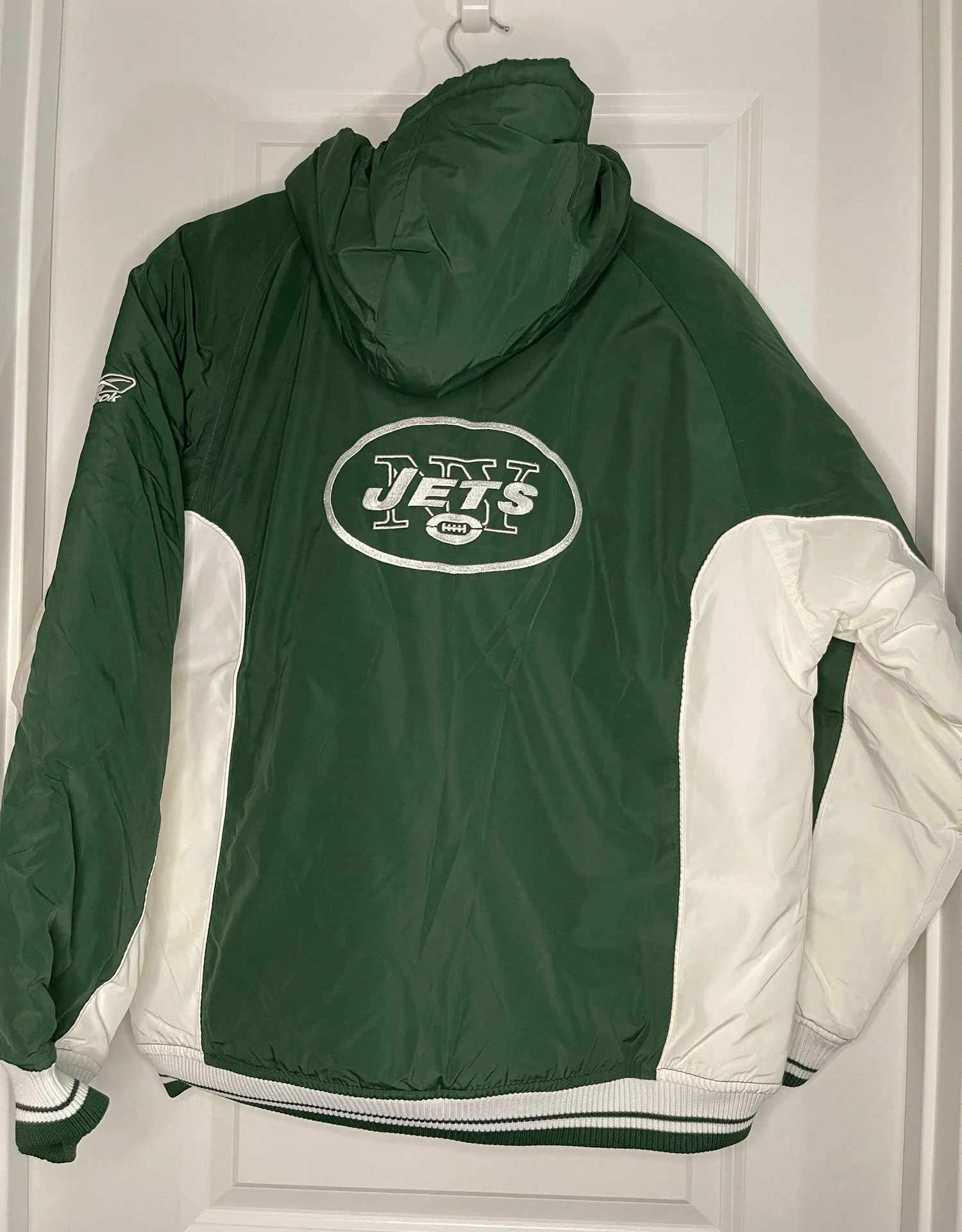 NFL New York Jets Puffer Jacket - Image 2