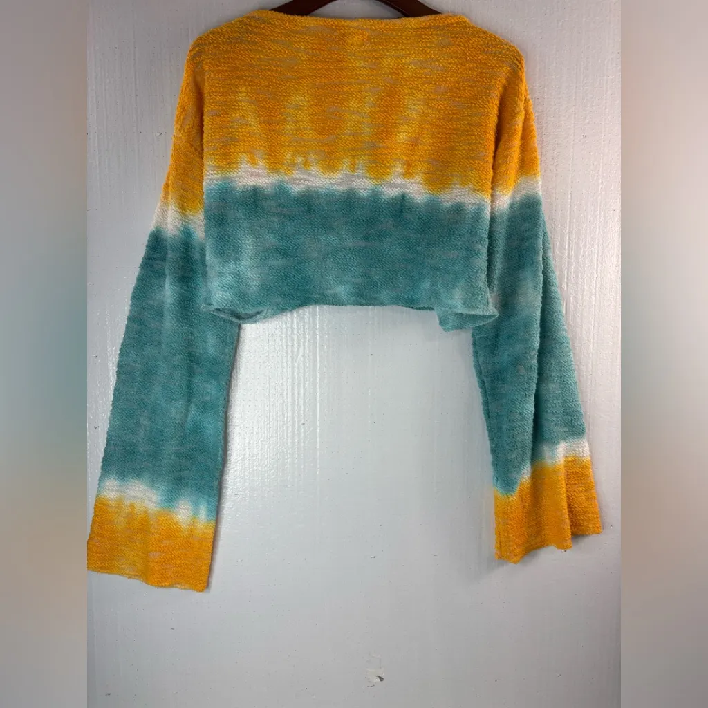 Earthbound XL Cotton Hombre Bell Sleeve Crop Top in Teal n Yellow - Image 2
