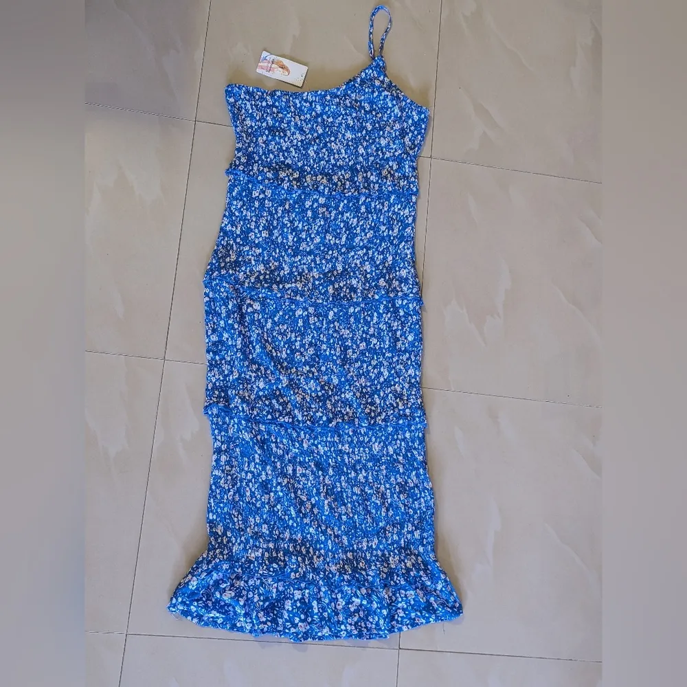 Pretty Garden floral one shoulder bodycon midi dress blue floral XL - Image 6