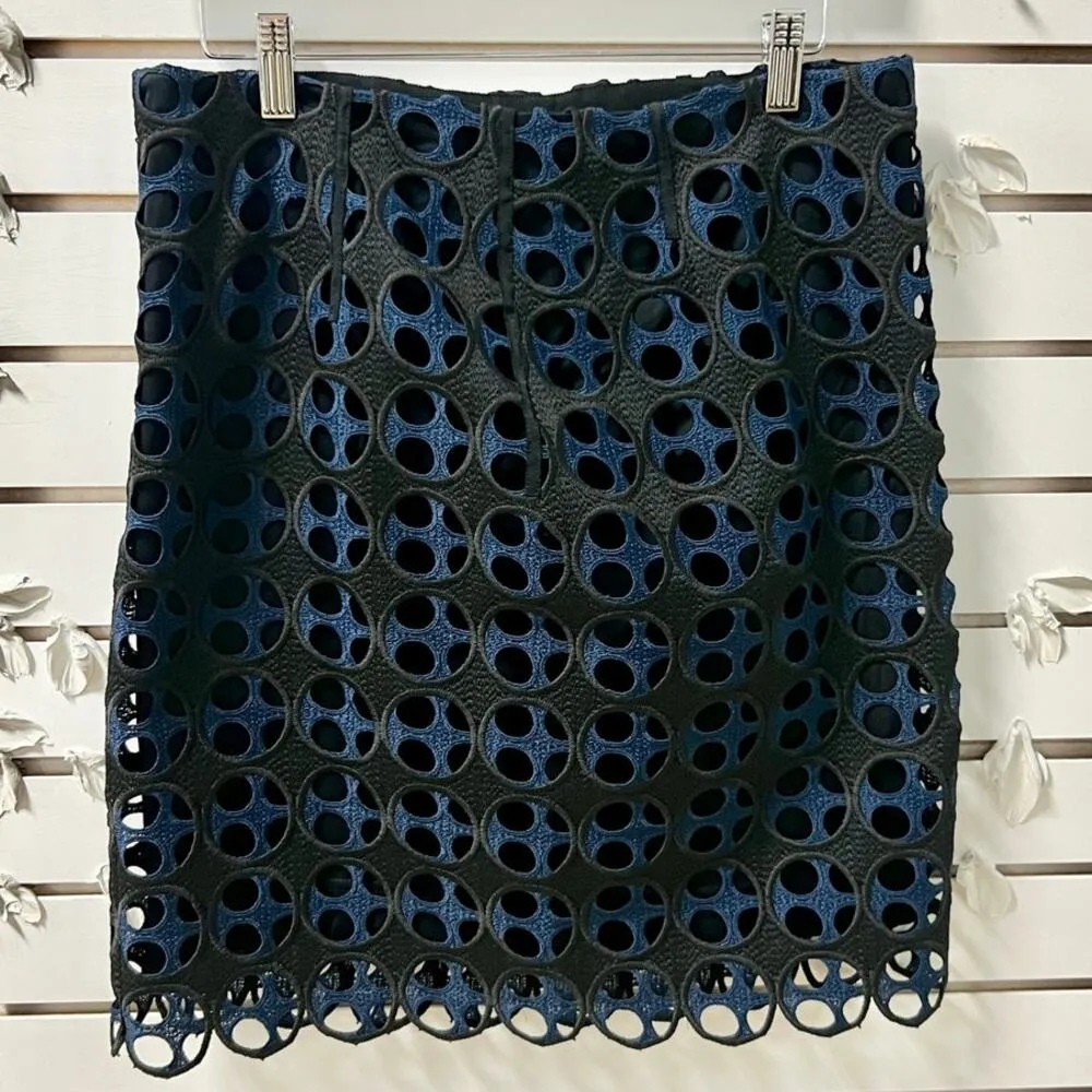 NWT Akris Punto Eyelet Laser Cut Lace Layered Mini Skirt Nero-Blu Mare Women's M - Image 6