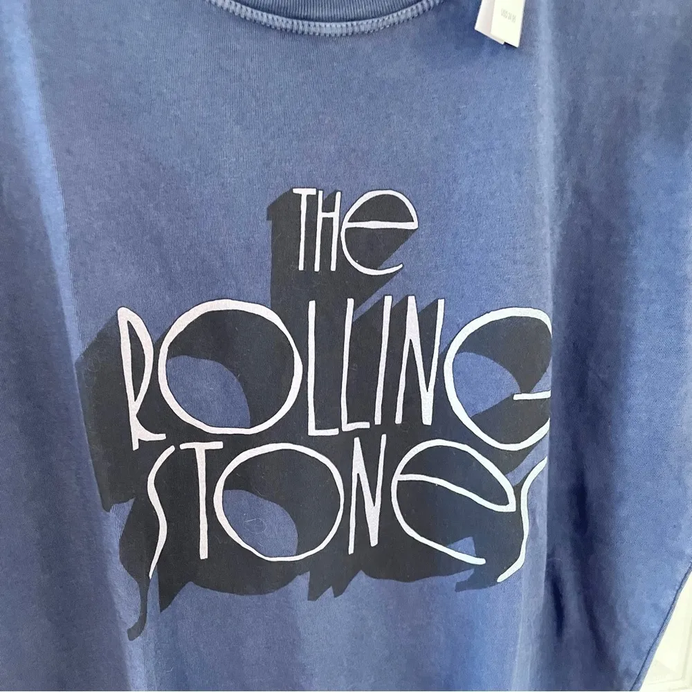 NWT AMERICAN EAGLE ROLLING STONES band t-shirt MED - Image 2
