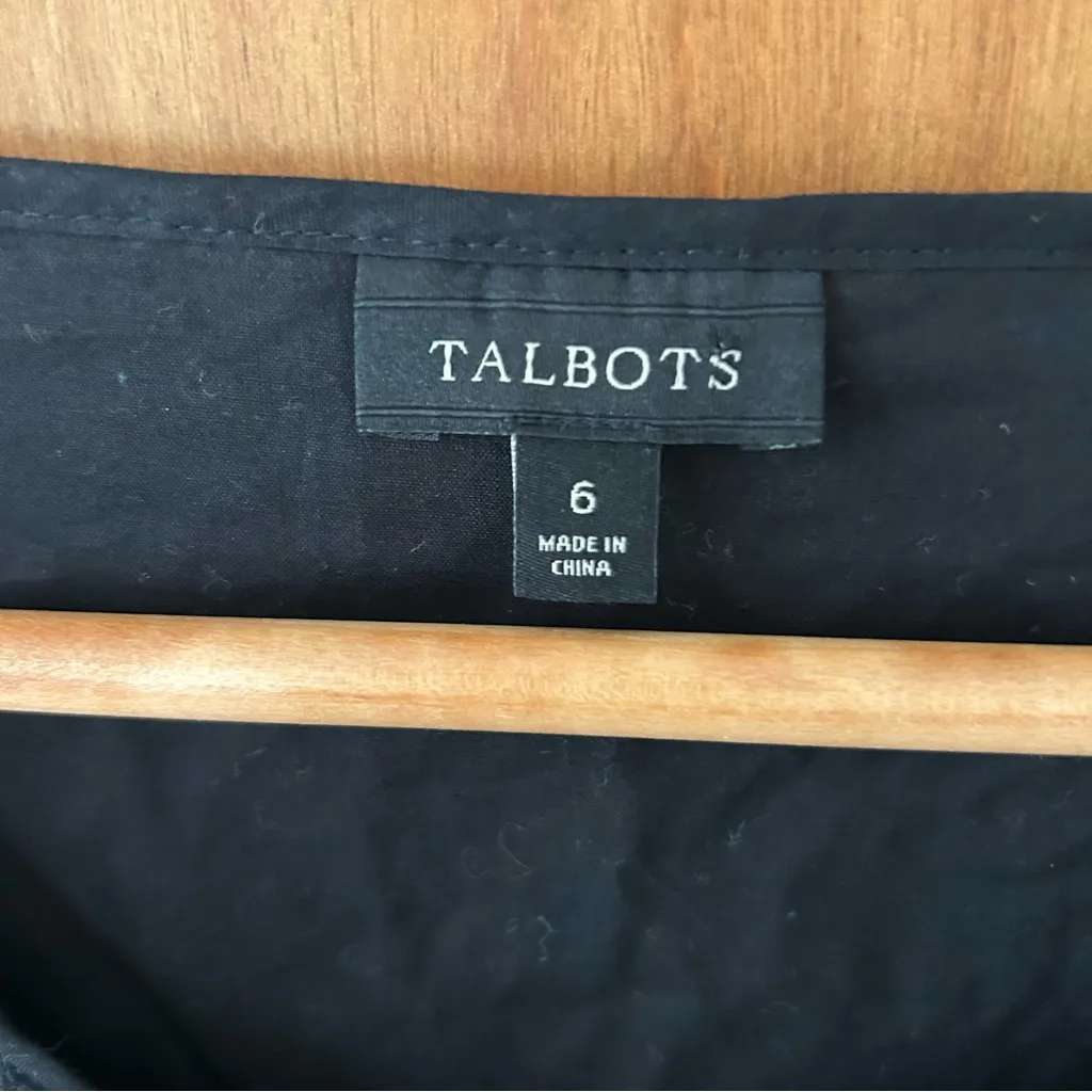 Talbots Cotton Eyelet Sleeveless Shell Tank. Size 6. - Image 2