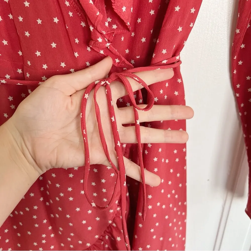 Réalisation • The Alexandra wrap silk mini dress Red Star print ruffled - Image 9