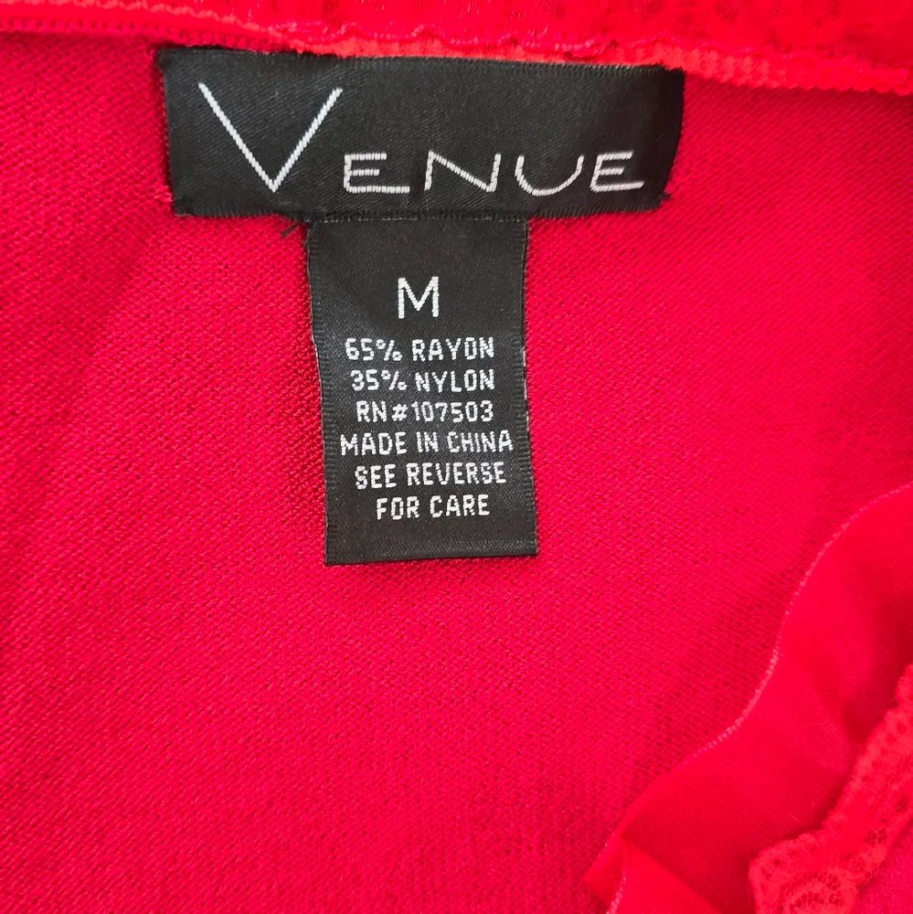 Venue Red V - Image 6