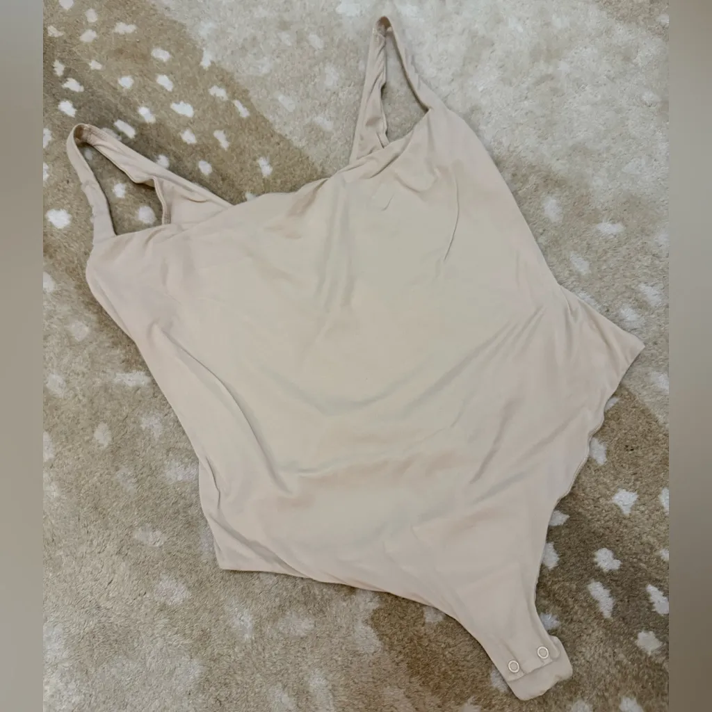 Skims BNWOT tan sienna snap button bodysuit women’s plus size 3X - Image 4