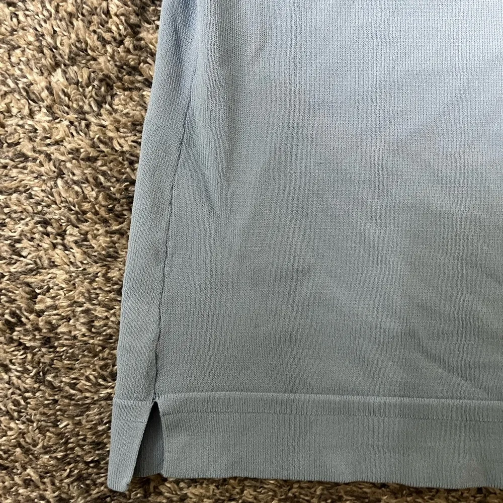 light blue wide strap scoop neck tank top Size M - Image 2