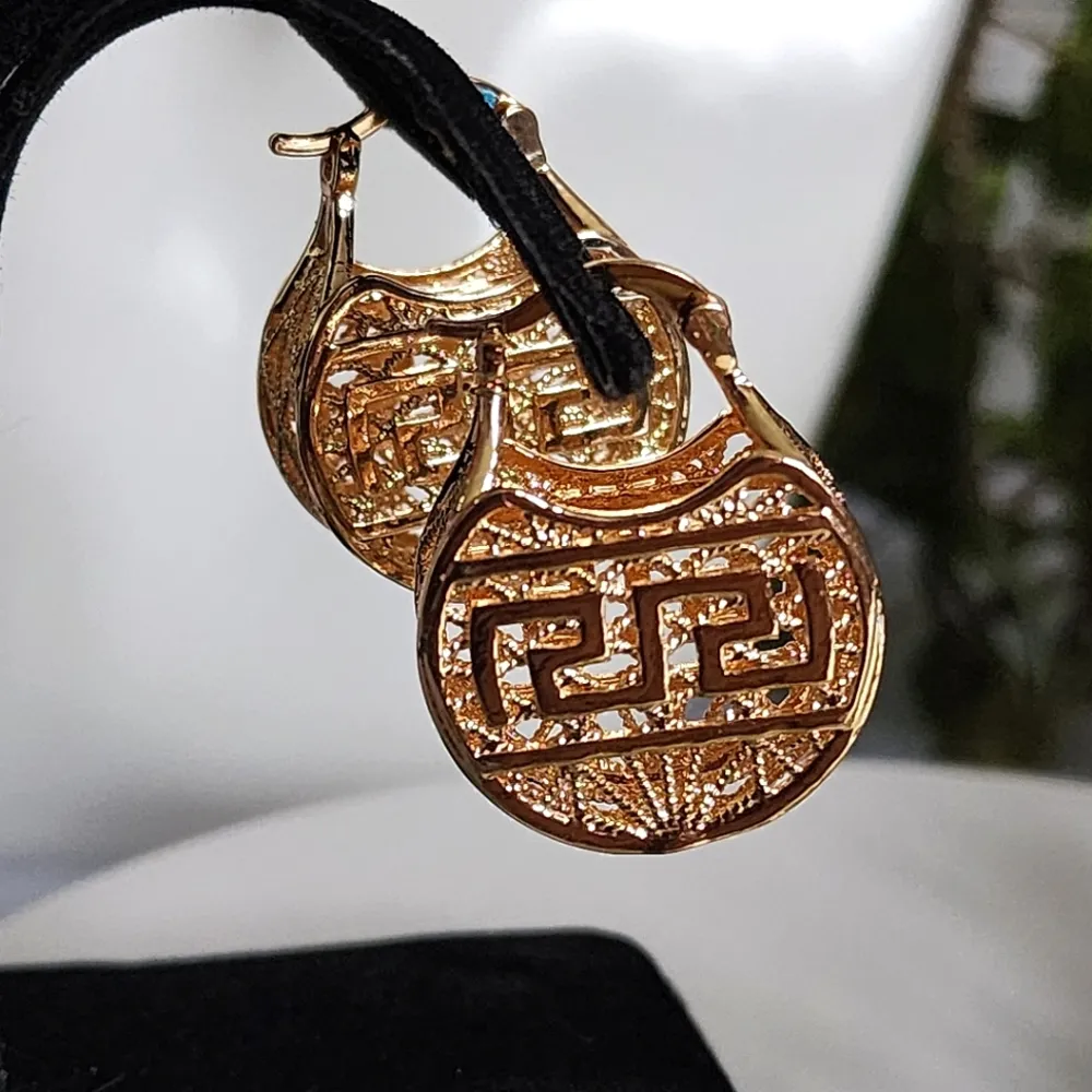 Gold Filled Basket Style Hoop Earrings Greek Key New - Image 4