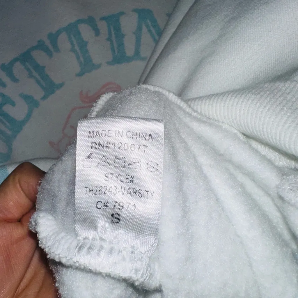 Judith March Sweatshirt Oversized Size Small - Image 5