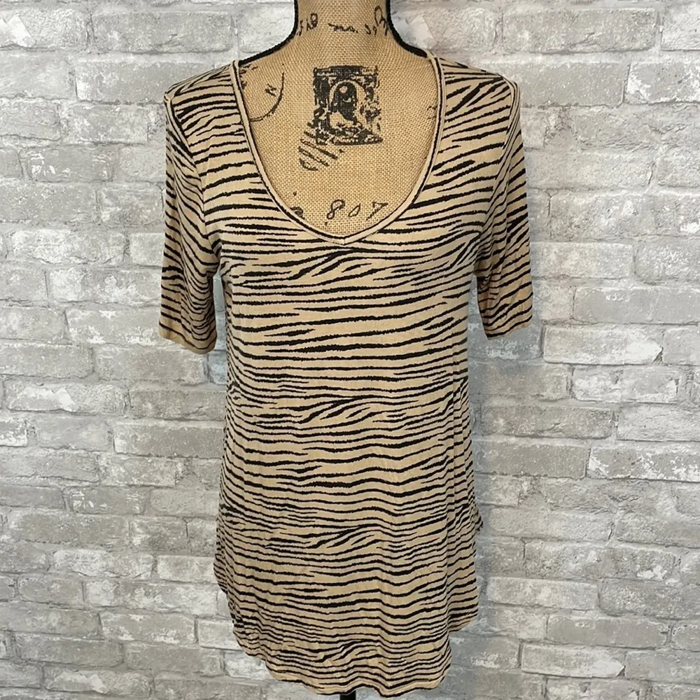 Maurices 24/7 Flawless Tiger Print Tunic Tee - Image 2