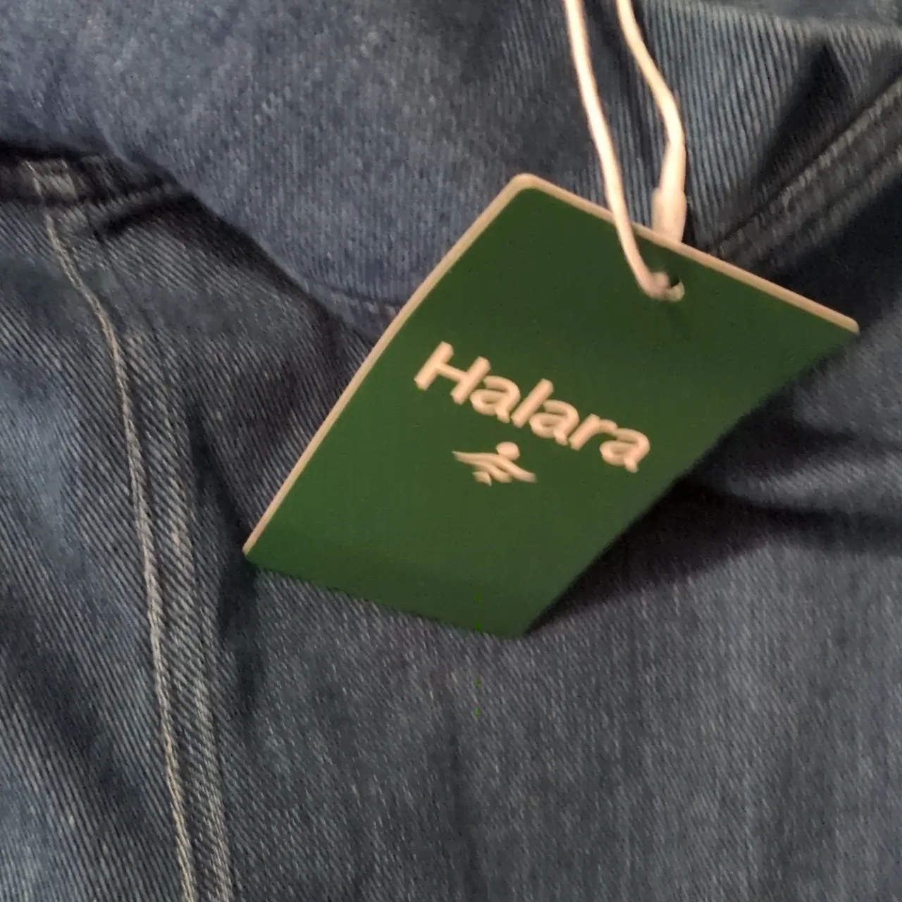 Halara Flex Crossover Pocket Washed Denim Work Leggings 7/8 Length Size XL - Image 3