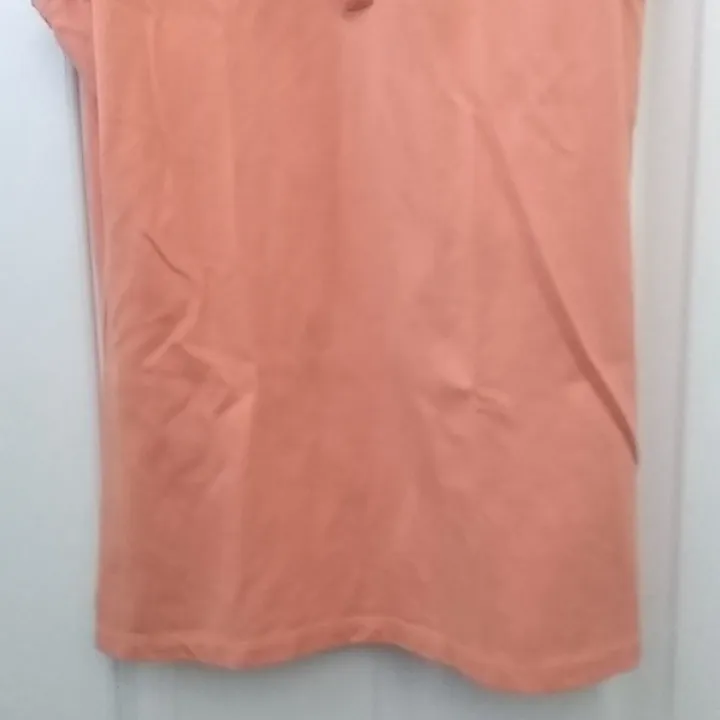 FINAL MARKDOWN Fairway and Greene ladies golf shirt medium - Image 3