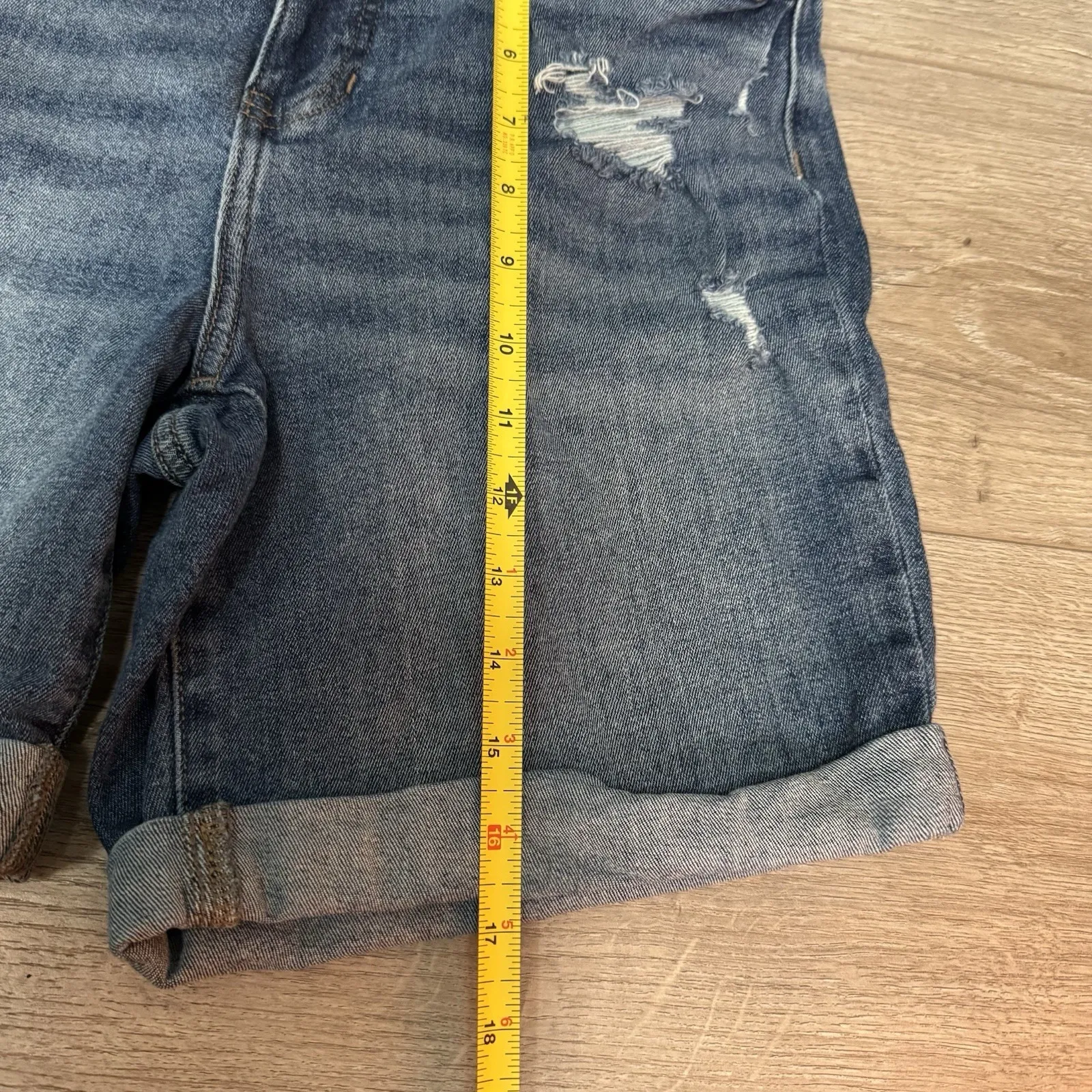 Simply‎ Vera Verawang Blue Denim Mid Rise Shorts Size 8 - Image 6