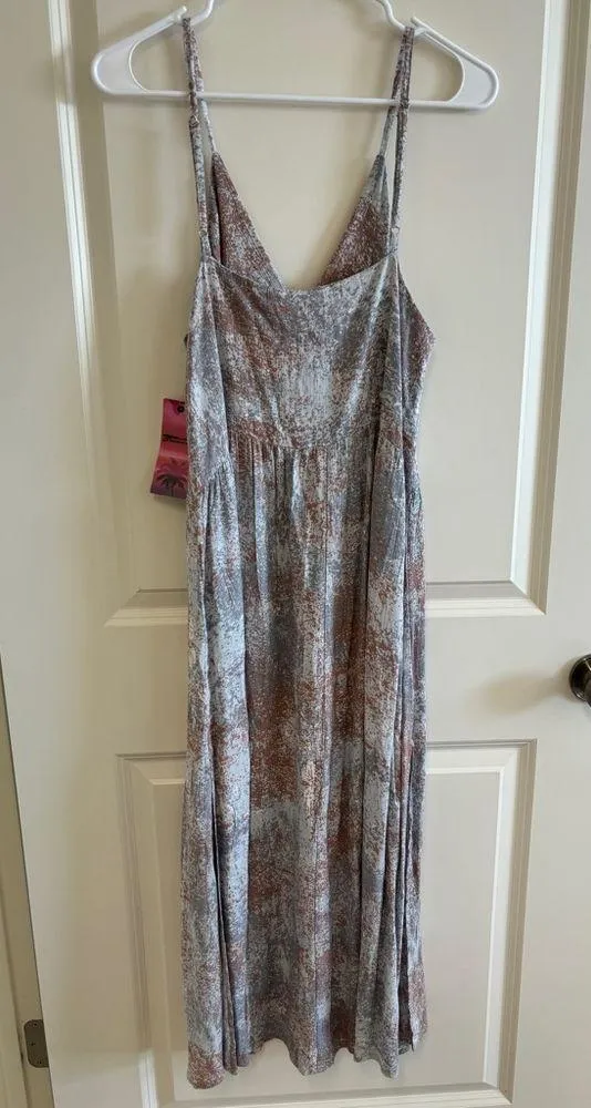 Goa Beachwear by Japan Dress with Side Slits Color Gray Multi Size M - Image 4