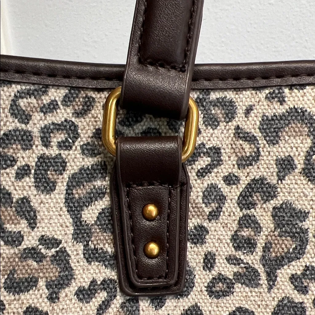 Betsey Johnson | Leopard Tote w/ Bag Charm & Crossbody Strap - Image 14