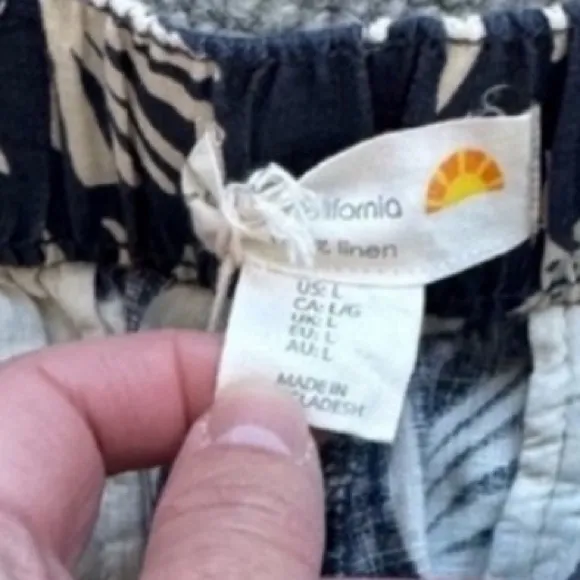 C&C California Blue and Cream Floral Wide Leg Pants - Image 12