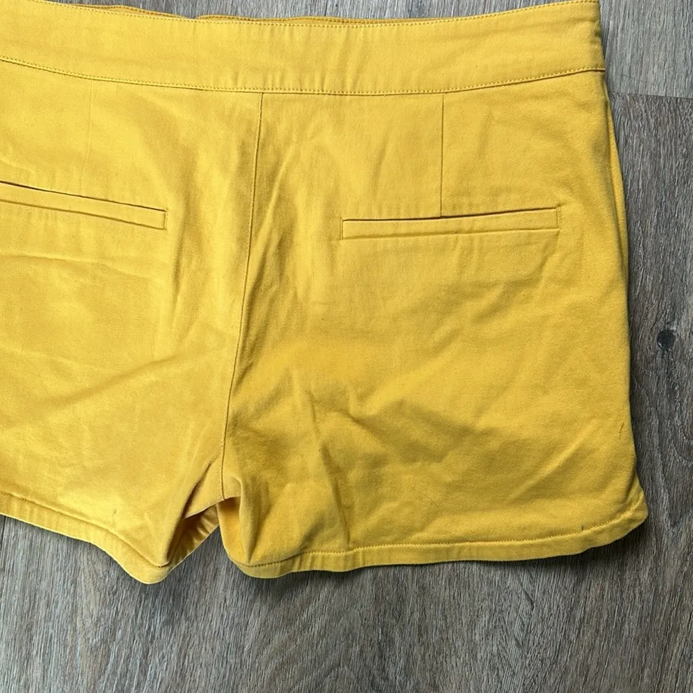 Modcloth Yellow Shorts Size Large - Image 11