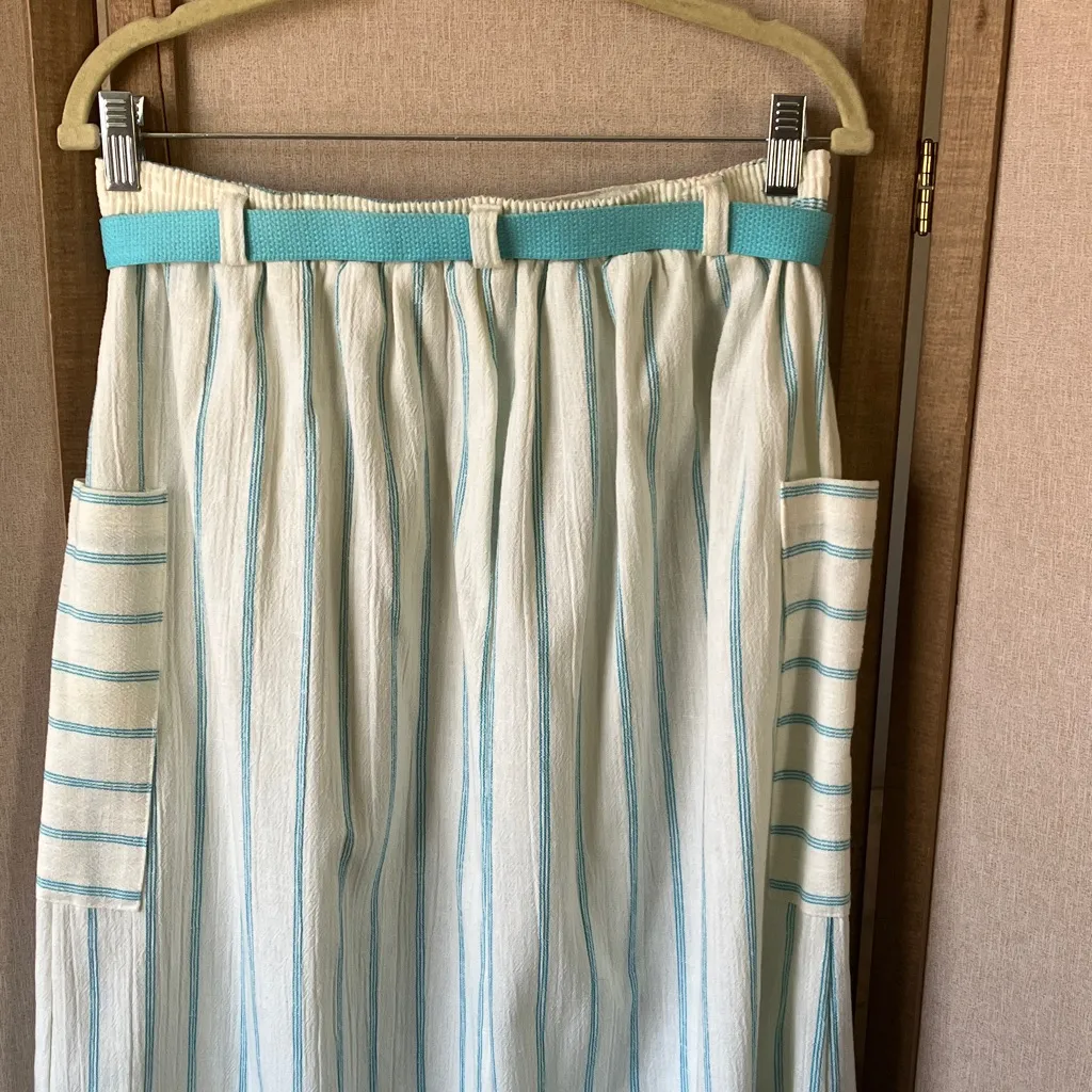 American Sophisticates Cream and aqua skirt Size undefined - Image 9