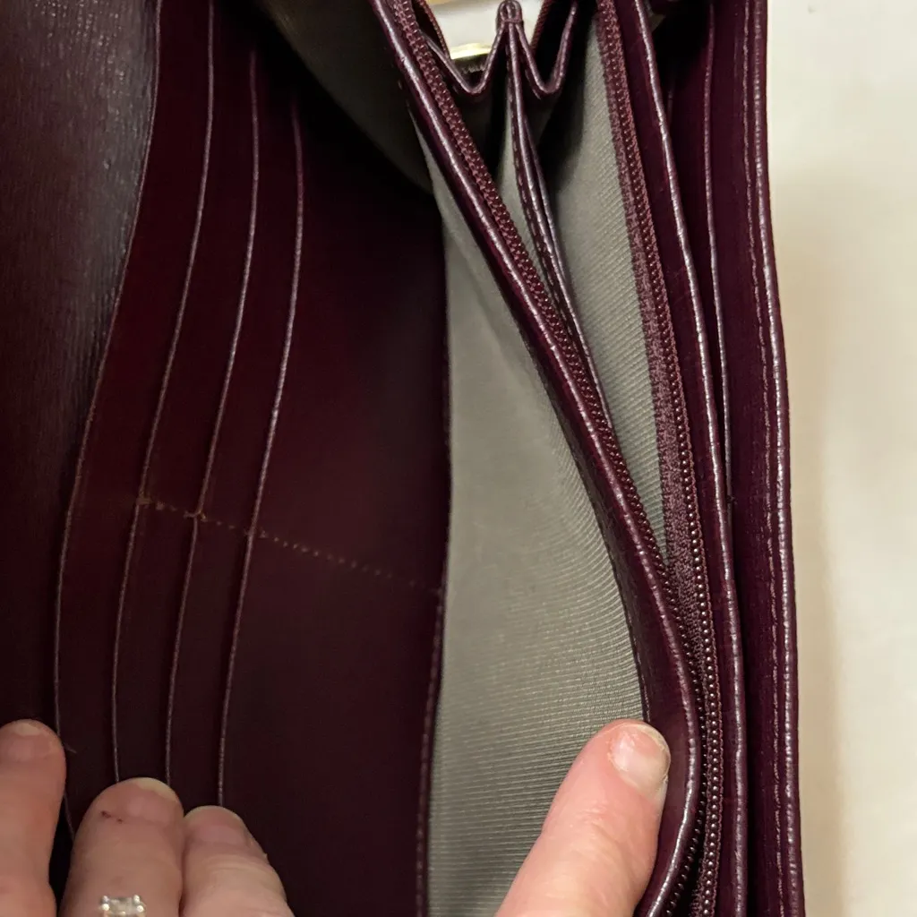 Furla Rich Burgundy Leather Wallet - Image 5