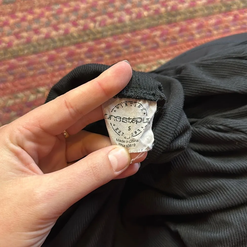 ONE STEP UP BLACK RIBBED TURTLENECK STRETCH LONG SLEEVE - Image 2