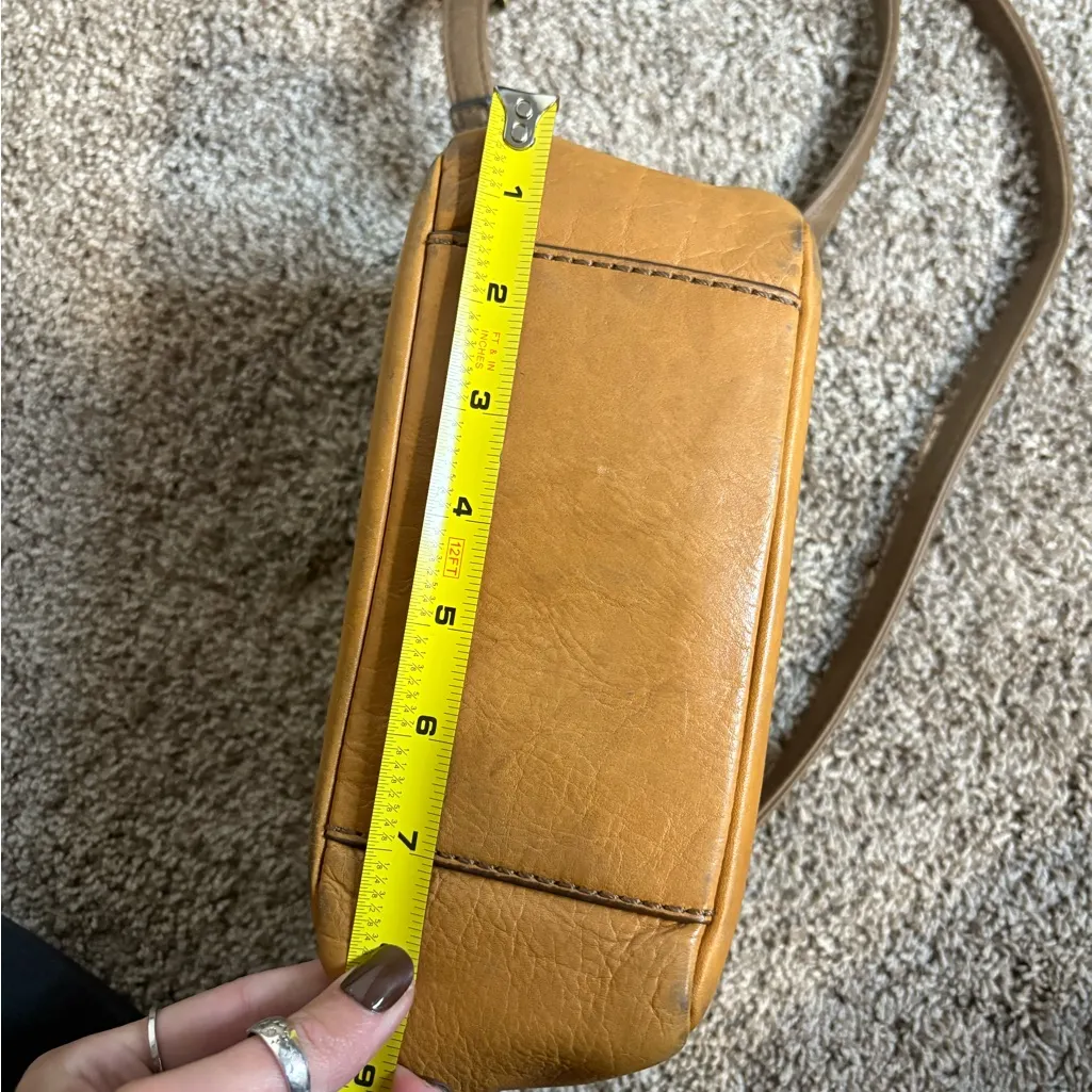 Fossil  Leather Crossbody Bag - Image 4