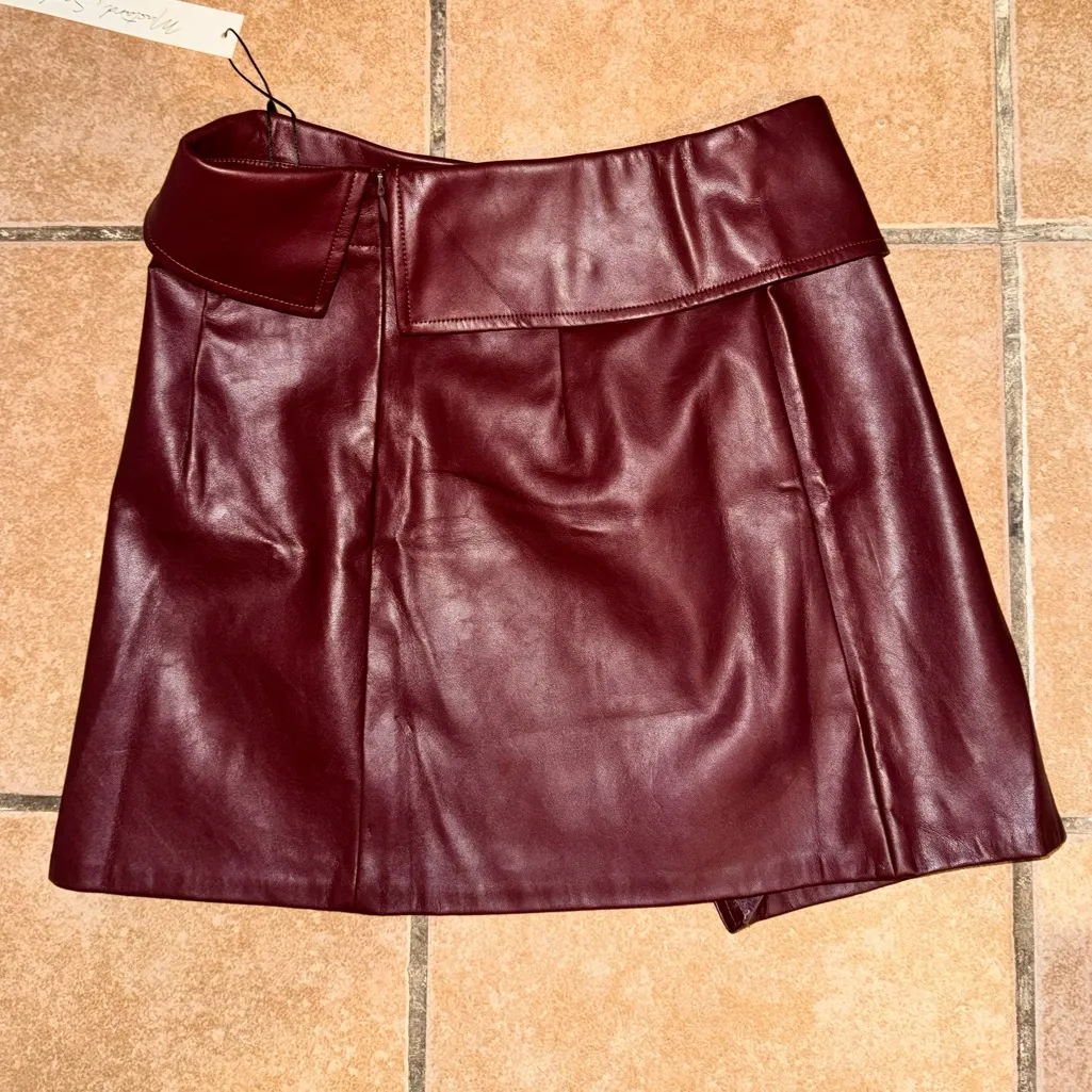 Burgundy Leather Mini Skirt - Image 2
