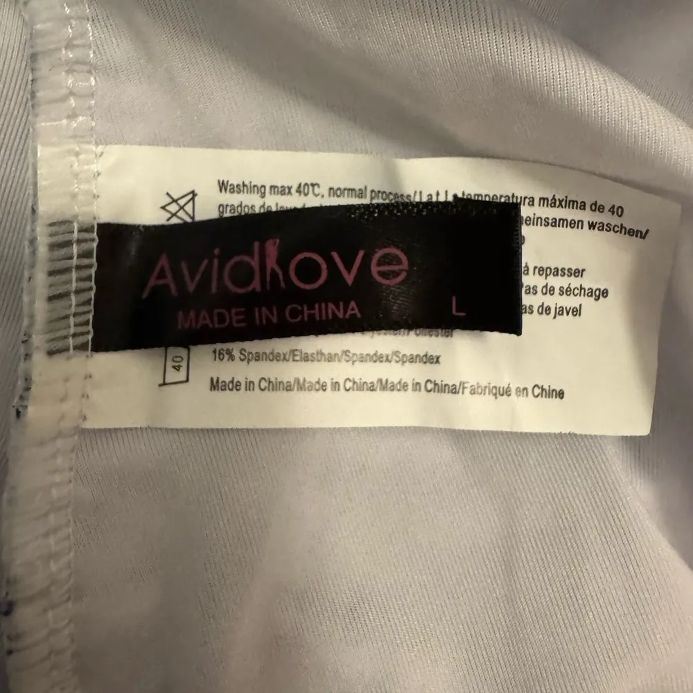 Avidlove Leaf Print High-Waisted Bikini Bottom NWOT - Image 8