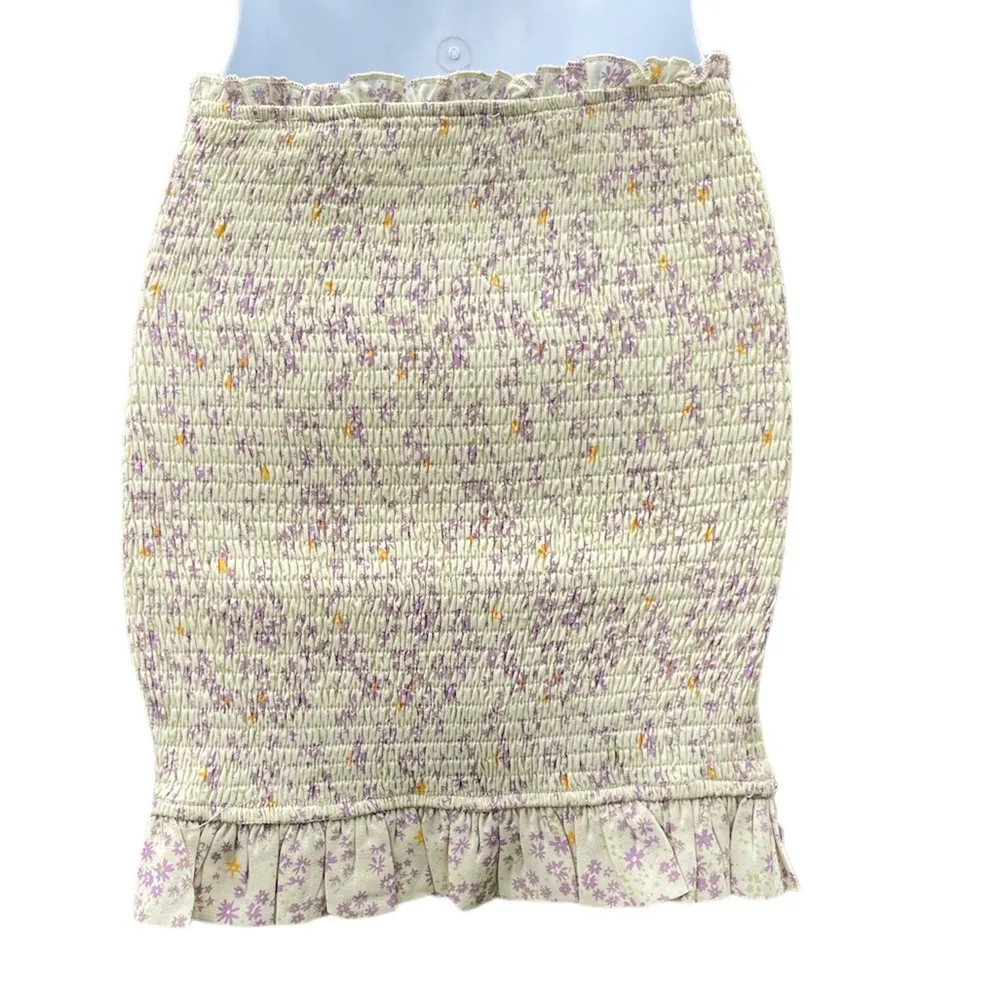 Storia Floral smocked Yellow and purple flowers mini skirt - Image 2