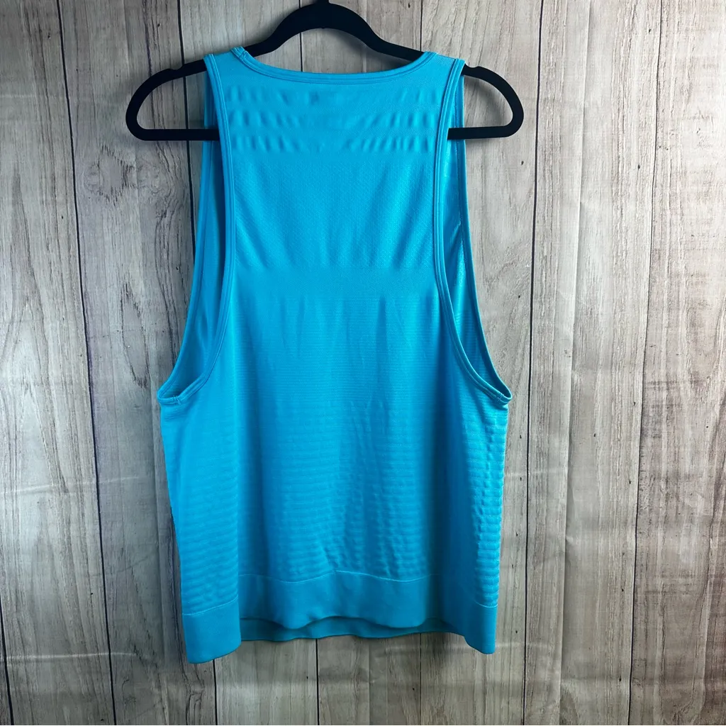 Nike Dri-Fit Women's Blue Tank Top - Image 5