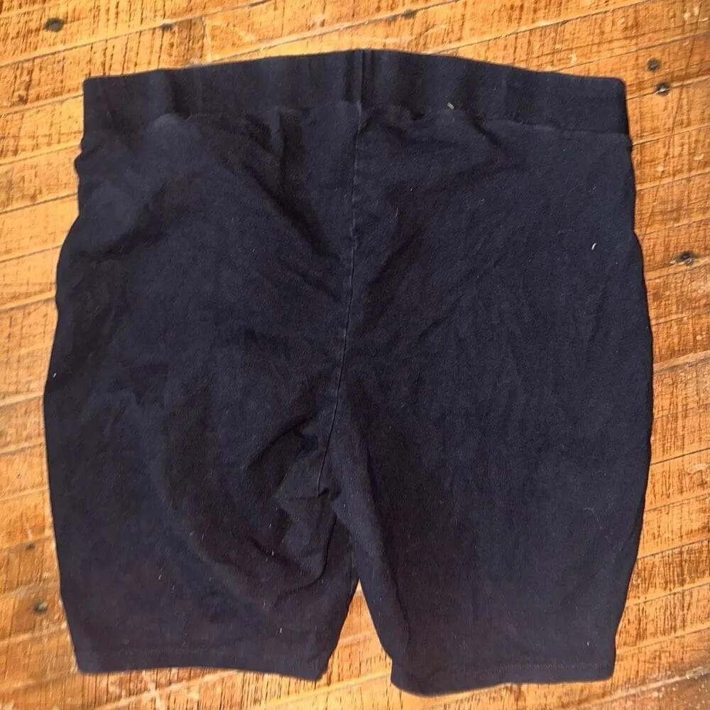 Torrid black stretchy knit pull on Bermuda 3x bike shorts - Image 3