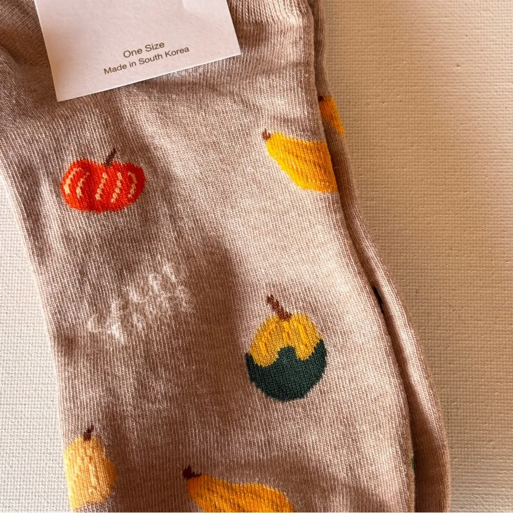J.Crew Women's Fall Theme Multi-Color Pumpkin Ankle Socks One Size NWT - Image 5