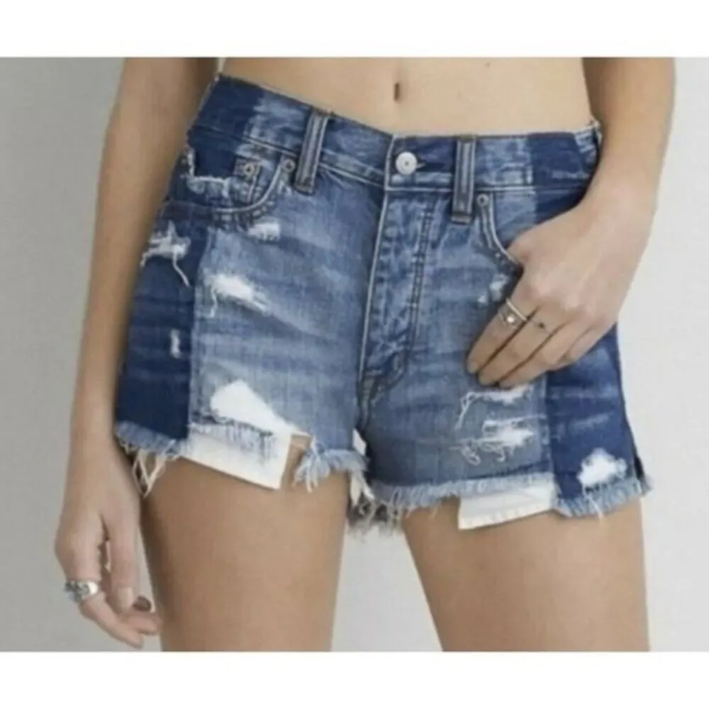 Two Tone vintage Hi Rise Ripped Festival Cutoffs Jean shorts 8 - Image 7