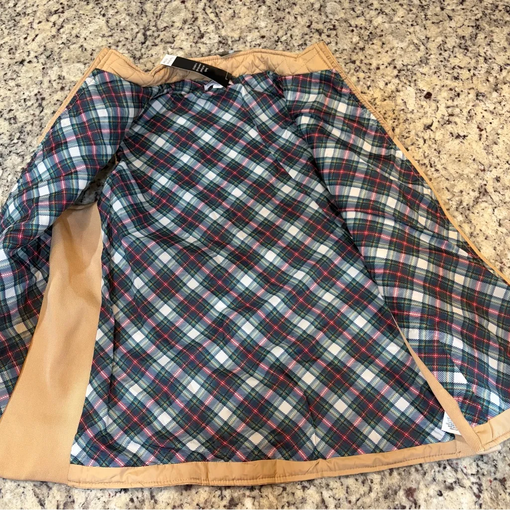 Kim Rogers Beige Quilted Vest - Image 6