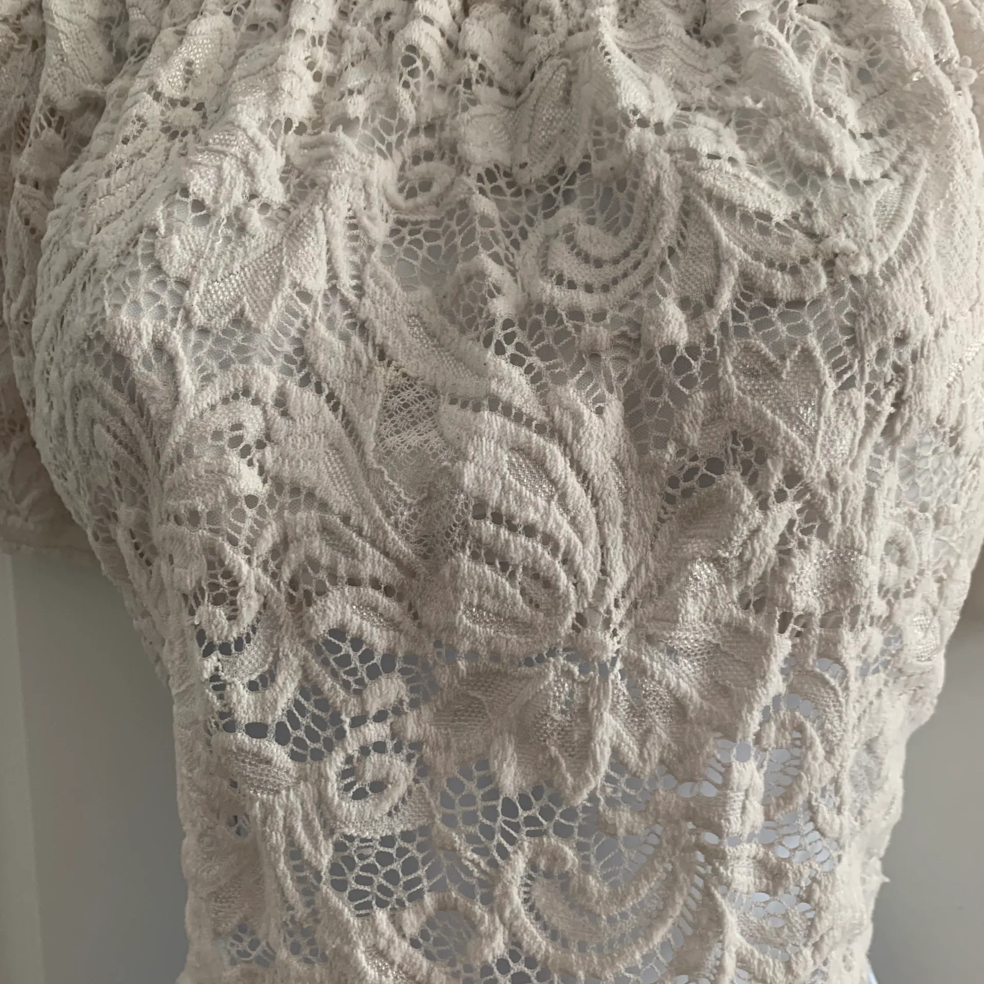 Ambiance White Lace Crop Top - Image 3