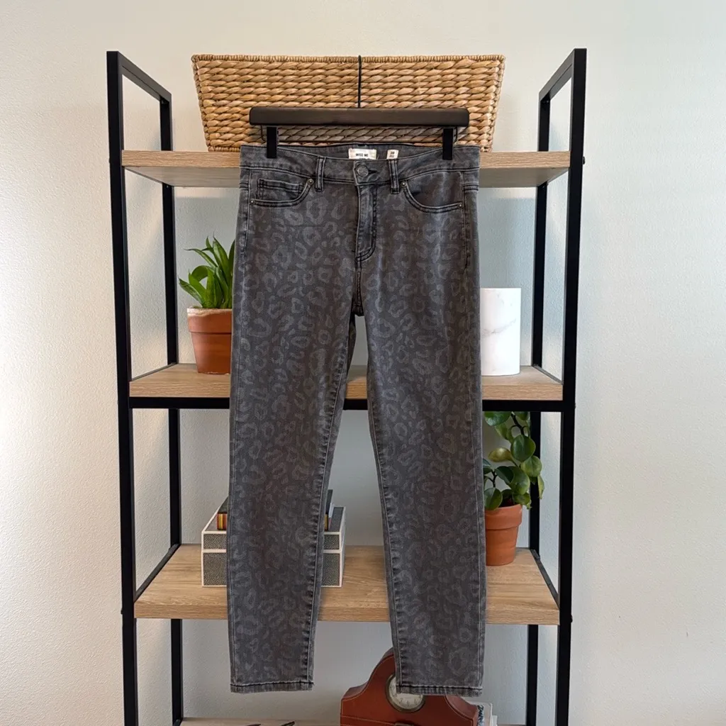 Miss Me Mid-Rise Ankle Skinny Gray Leopard Print Jeans, 28 - Image 2