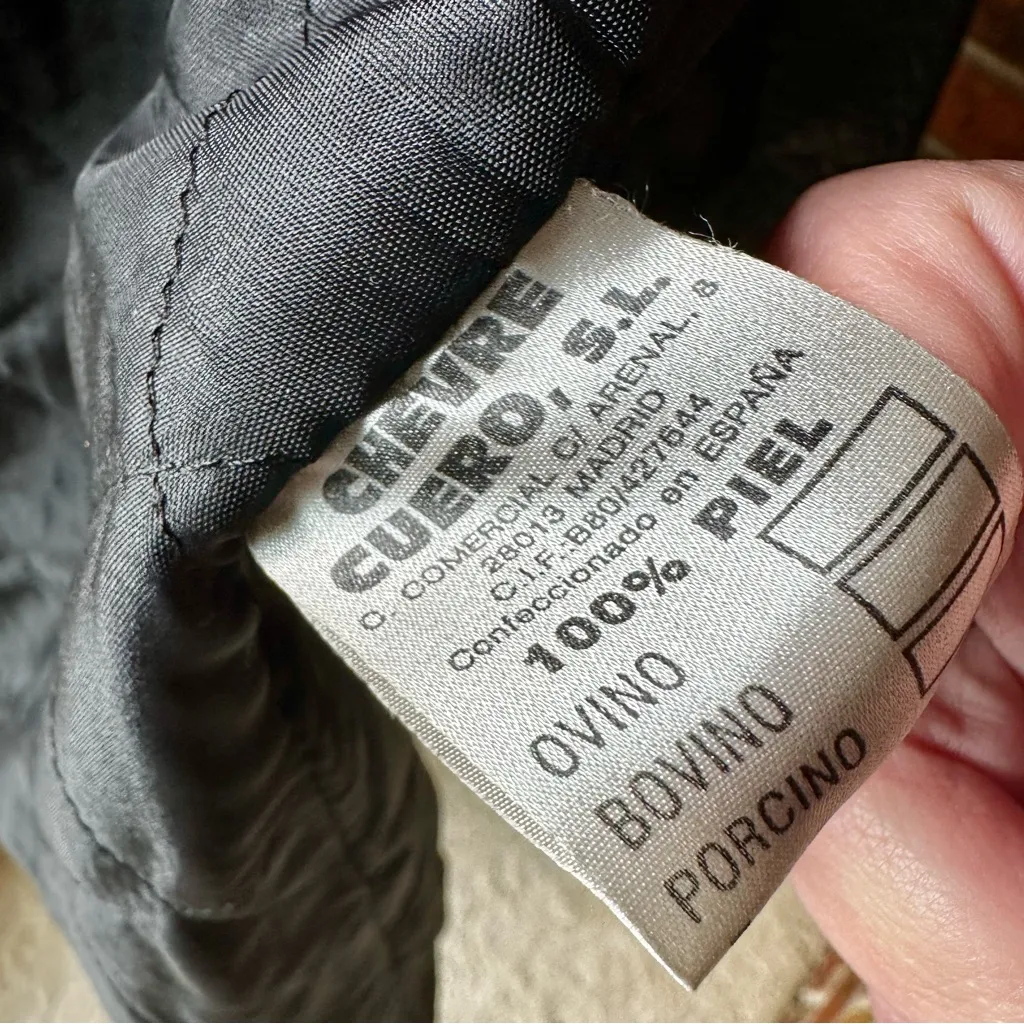 Vintage Black Double - Image 15