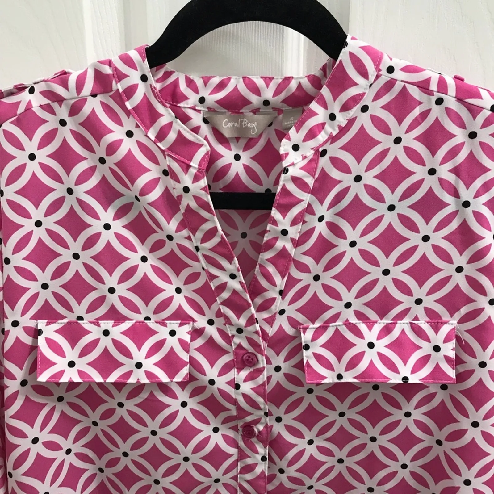 Coral Bay Hot Pink & White Mod Pattern Button Up Blouse Top Small Relaxed EUC - Image 2