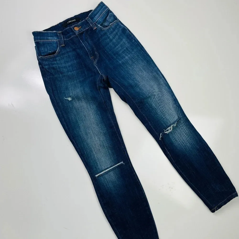 J Brand Alana High Rise Crop Jeans‎ In Volatile Blue Size 24 - Image 3