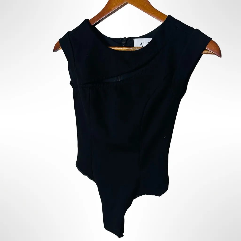 Alieva Black Sleeveless Asymmetrical Neck Bodysuit Workwear Going Out - Image 3