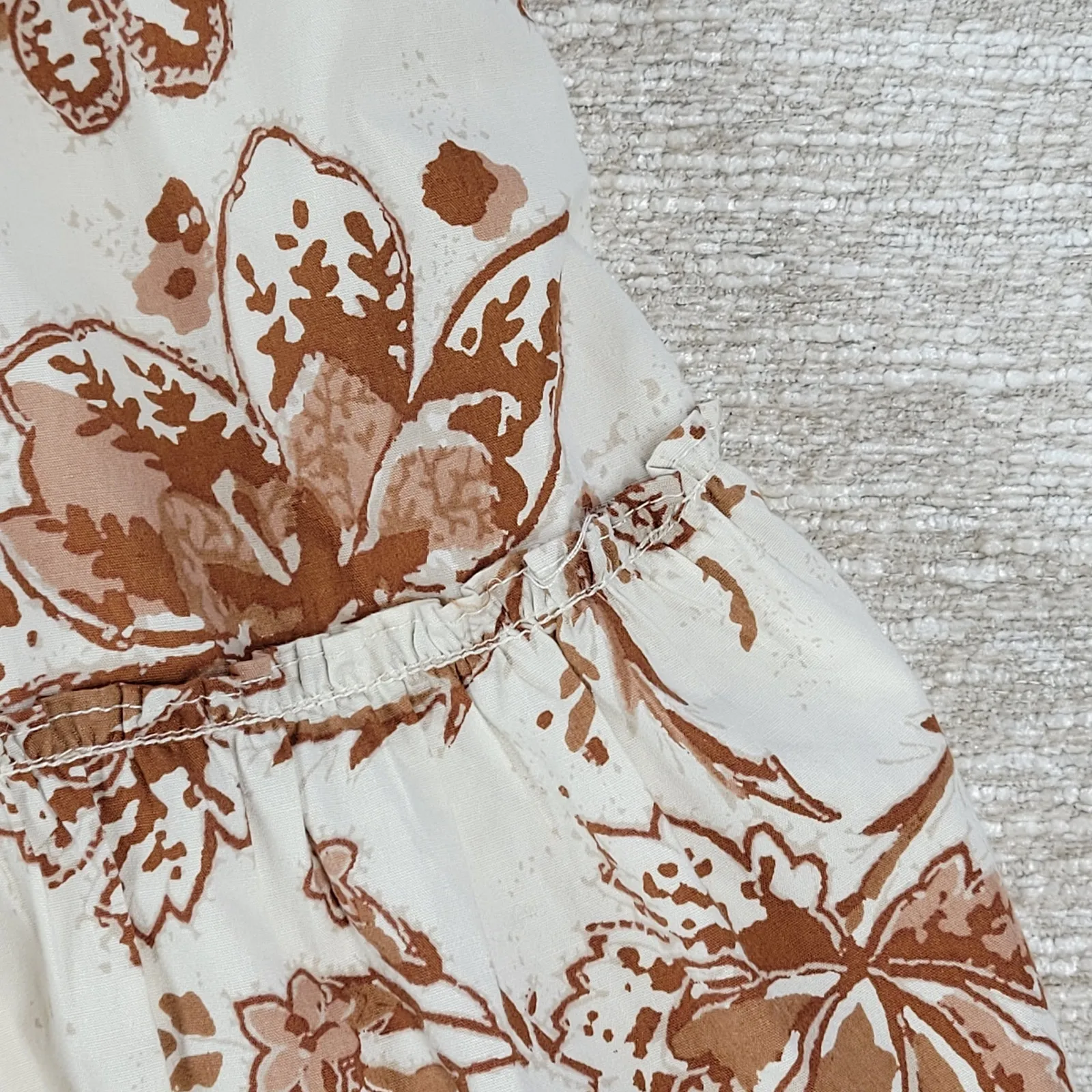 Abercrombie & Fitch Babydoll Cami Top Womens M White Brown Floral Tiered Tunic - Image 13