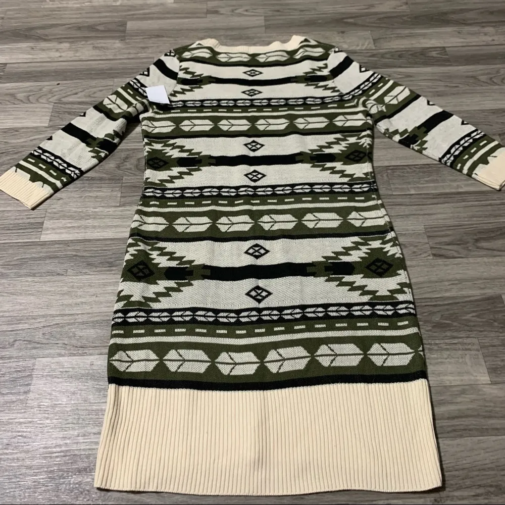 Cloud Chaser Olive Green Creme Aztec Dress; Large - Image 9