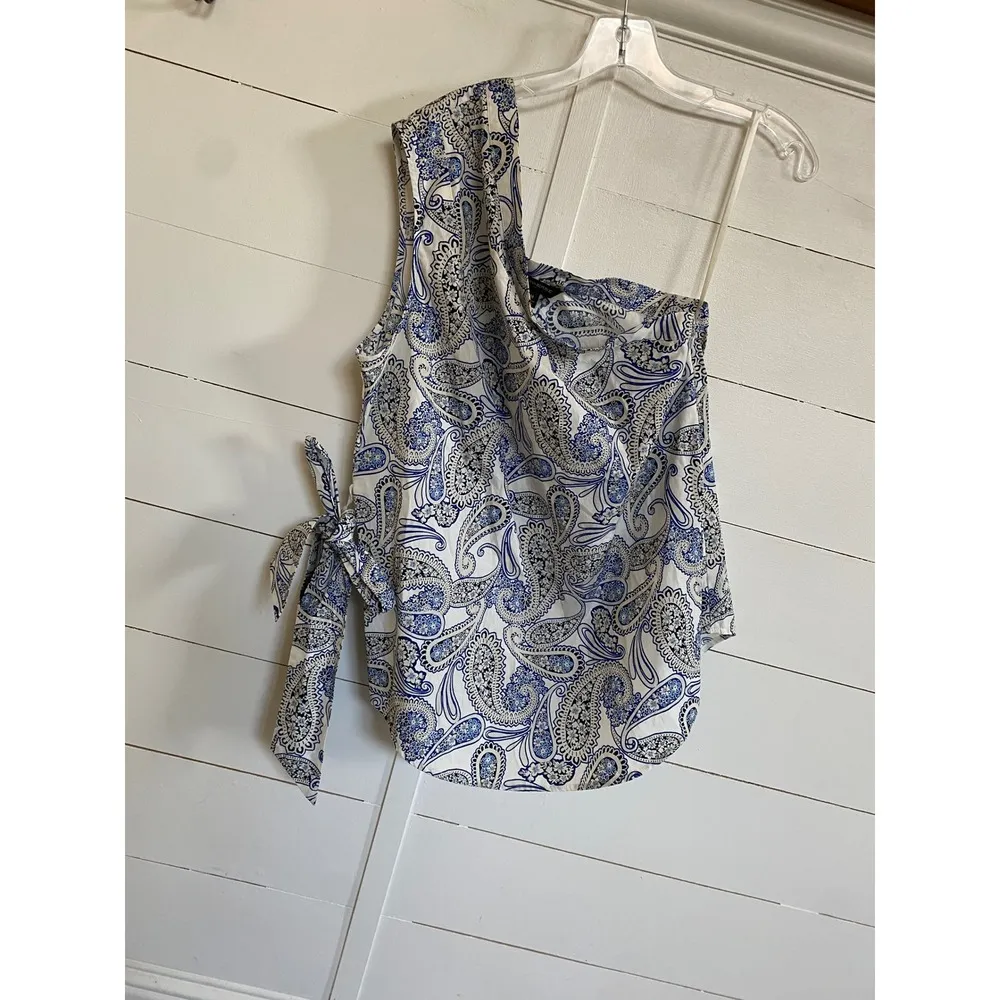 Banana Republic Women's Vacay One Shoulder Poplin Top Paisley- M 100% Cotton NWT - Image 12