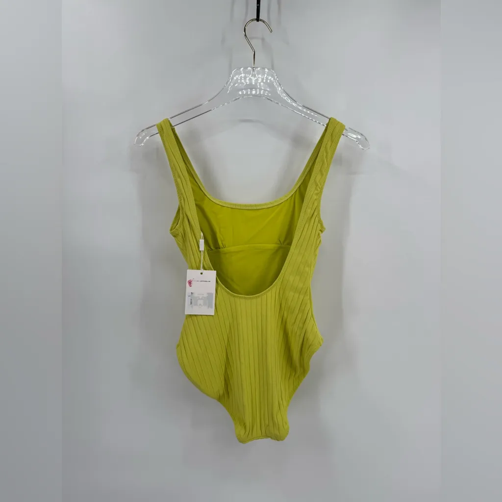 Solid & Striped
Anne-Marie Ribbed One Piece‎ Chartreuse size xs NWT - Image 3