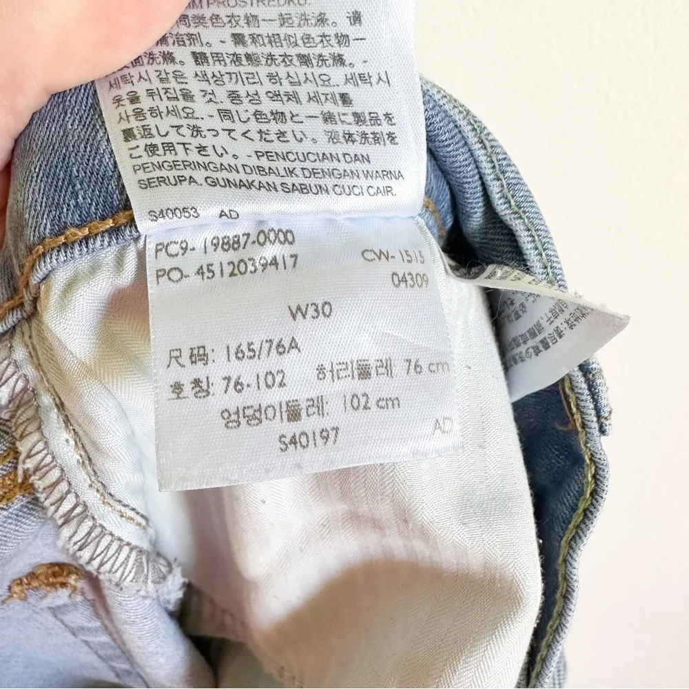 Levi's Mid Rise Boyfriend Jean Slate Era W30 - Image 10