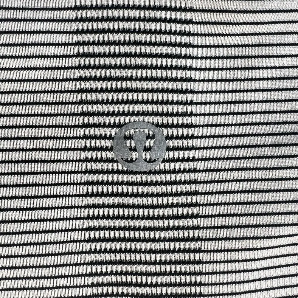 Lululemon Size 10 Run Swiftly Tech Long Sleeve Crew Tempo Stripe Black White - Image 11