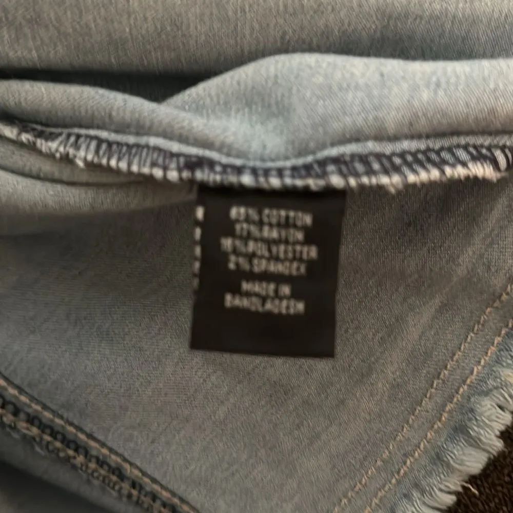 Women’s Denim Jean Jacket Rough Hem Size XL - Image 5