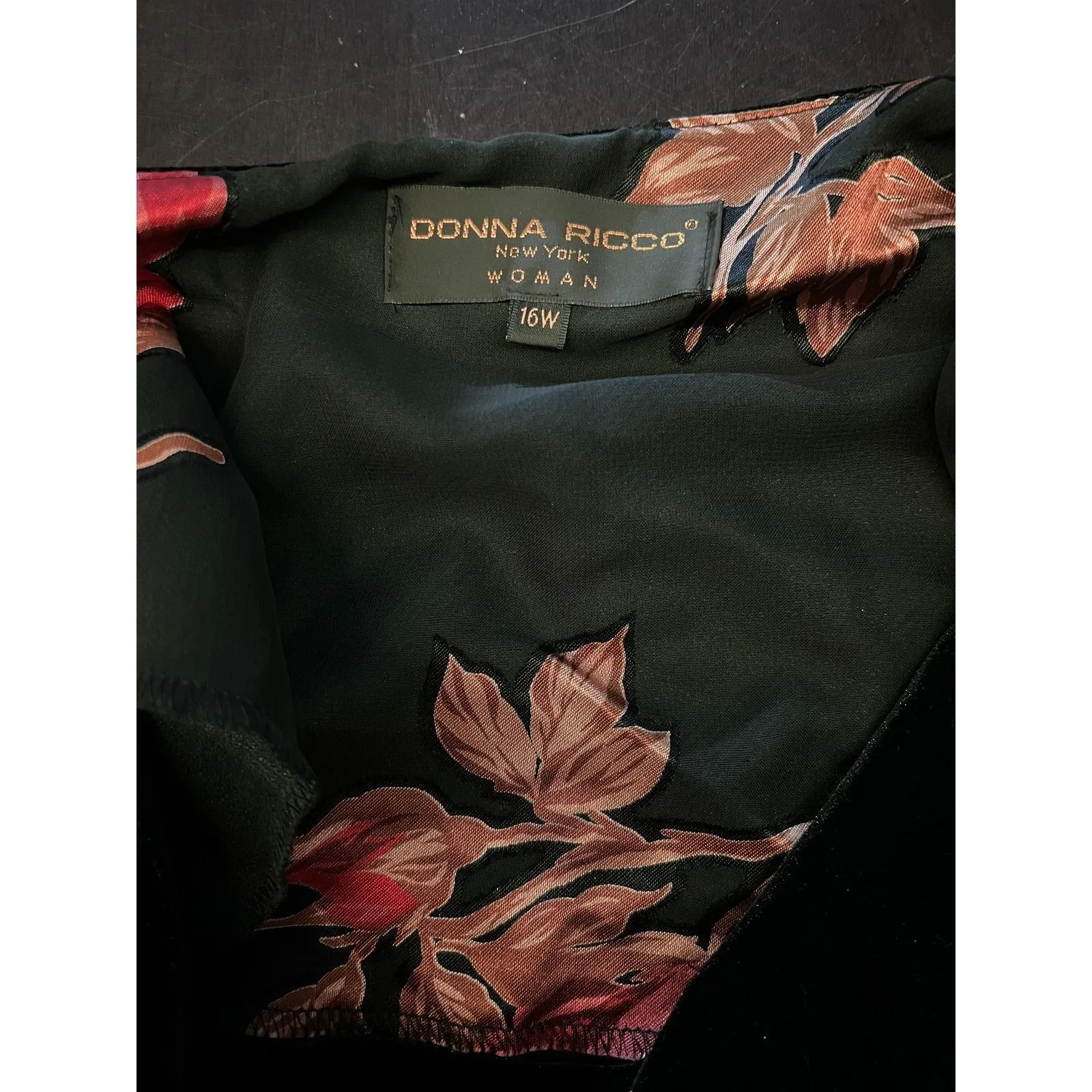 Donna Ricco Blouse Womens 16W Plus Black Velvet Cowl Neck Long Sleeve Made USA - Image 6