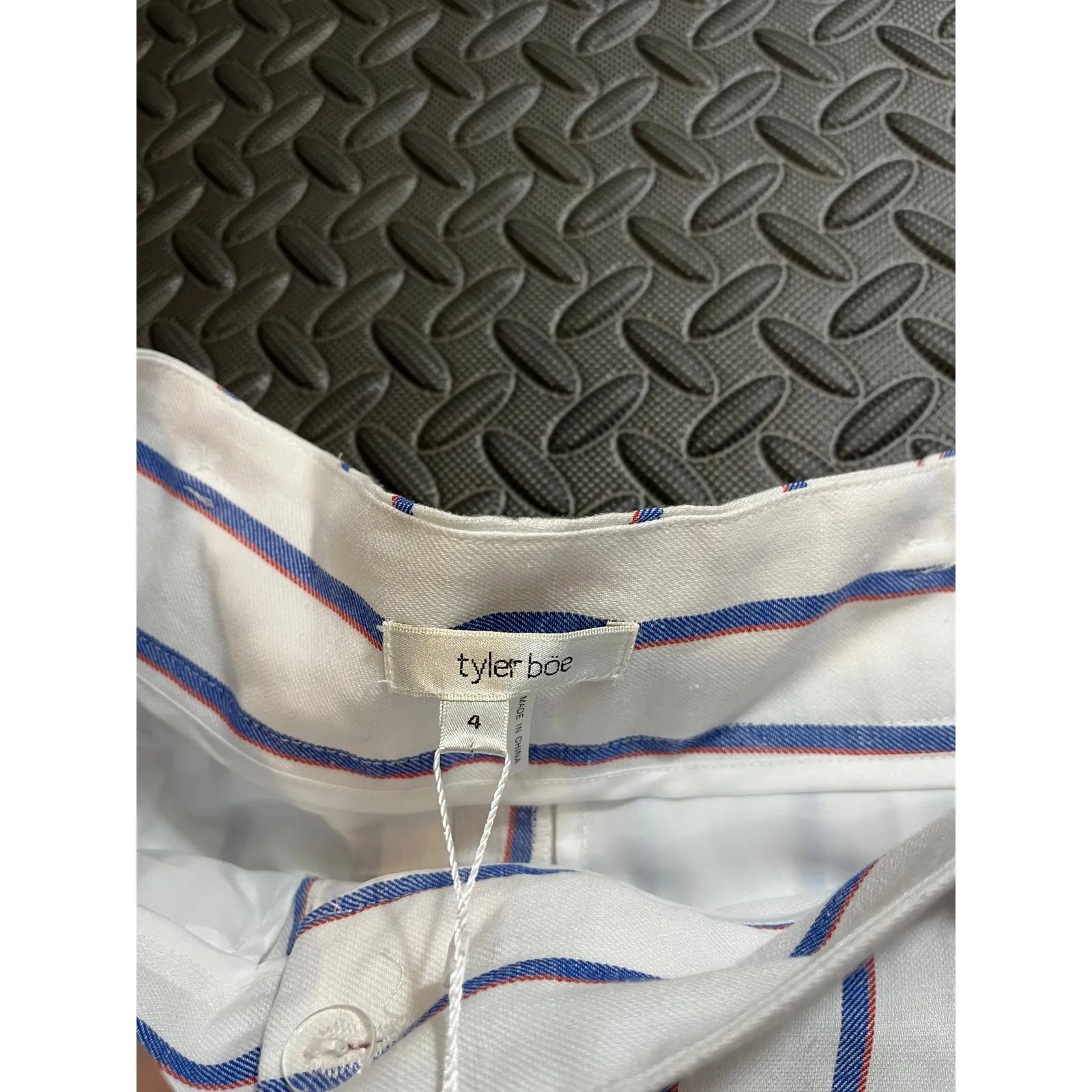 NWT Tyler Boe‎ Conner Shorts Women's Striped High Rise Belted Bermuda Pockets 4 - Image 4