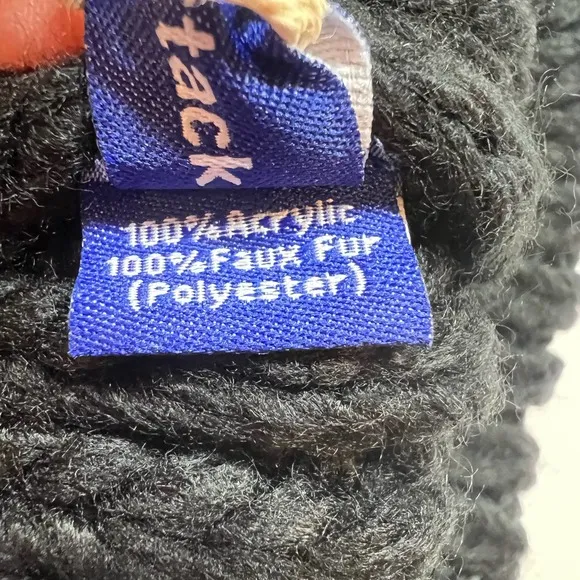 Hat Attack Bryce‎ Beanie with Removable Pom New Black - Image 3